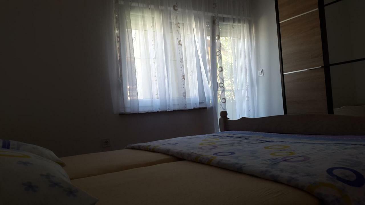 Apartmani Lamani Bibinje Luaran gambar