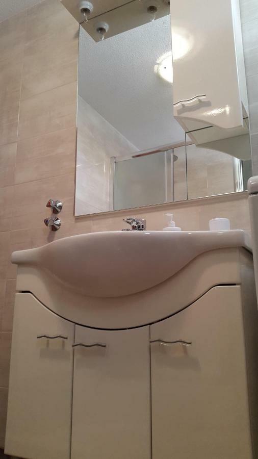Apartmani Lamani Bibinje Luaran gambar
